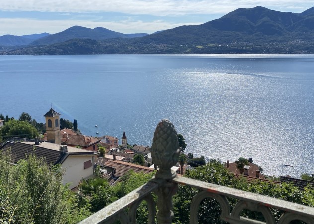 Villa con favolosa vista lago